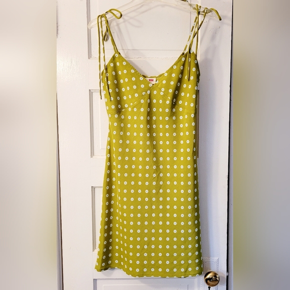 Levi’s XS green midi flower pattern dress NWT Sleeveless - Picture 1 of 15